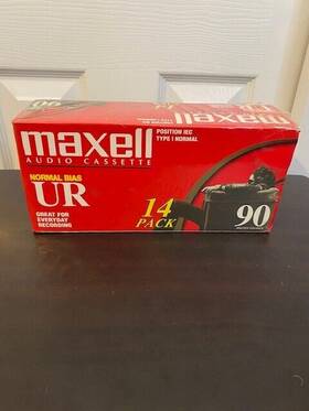Maxell 025215109546 Audio Cassette Tapes Box Of 14 Ur 90 Minute Normal Bias Blank New Sealed