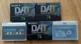Dt-74ra Sony 027242491755 Lot Of 5 Dat Audio Tape 4 And Cleaning Cassette 1 New Used