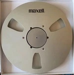Maxell 10" Empty Metal Reel, 3 Window Silver, W/box + Bag. Fixed Price $36.95.