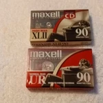 Maxell Xlii & Ur Blank Recordable Audio Cassette Tapes 90MIN Jewel Case. Fixed Price $8.00.